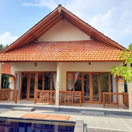 Sindhu Mesari Bungalow Toyapakeh Exterior foto