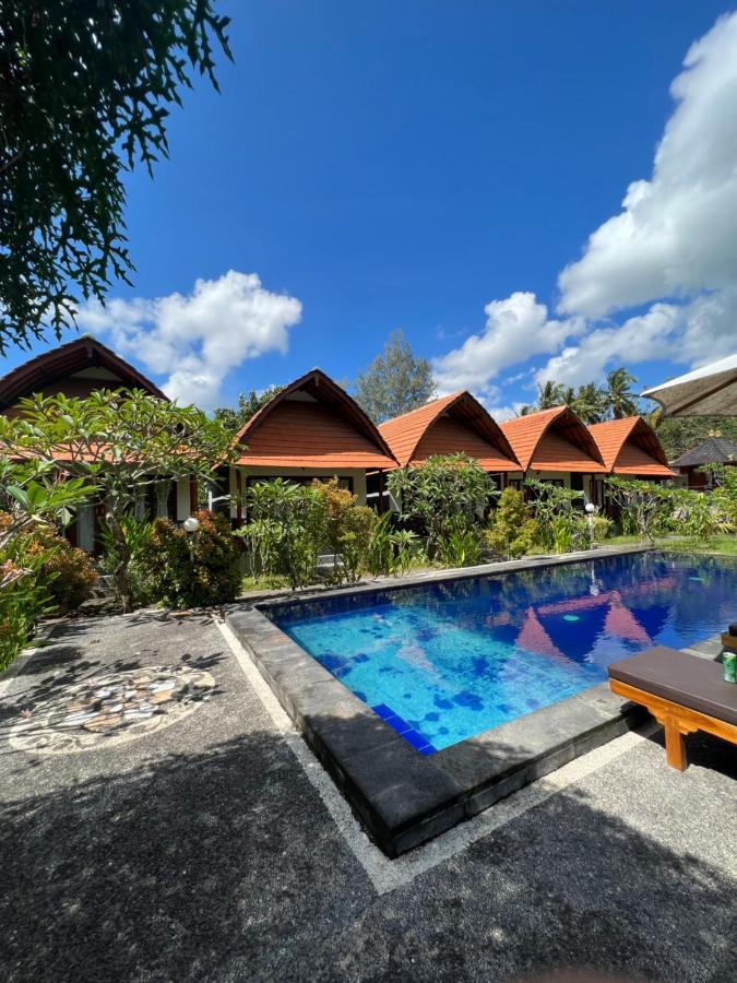 Sindhu Mesari Bungalow Toyapakeh Exterior foto