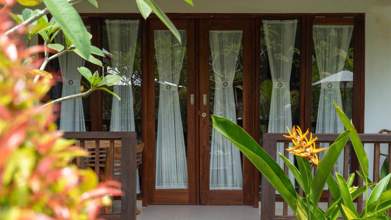 Sindhu Mesari Bungalow Toyapakeh Exterior foto