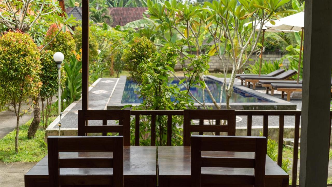 Sindhu Mesari Bungalow Toyapakeh Exterior foto