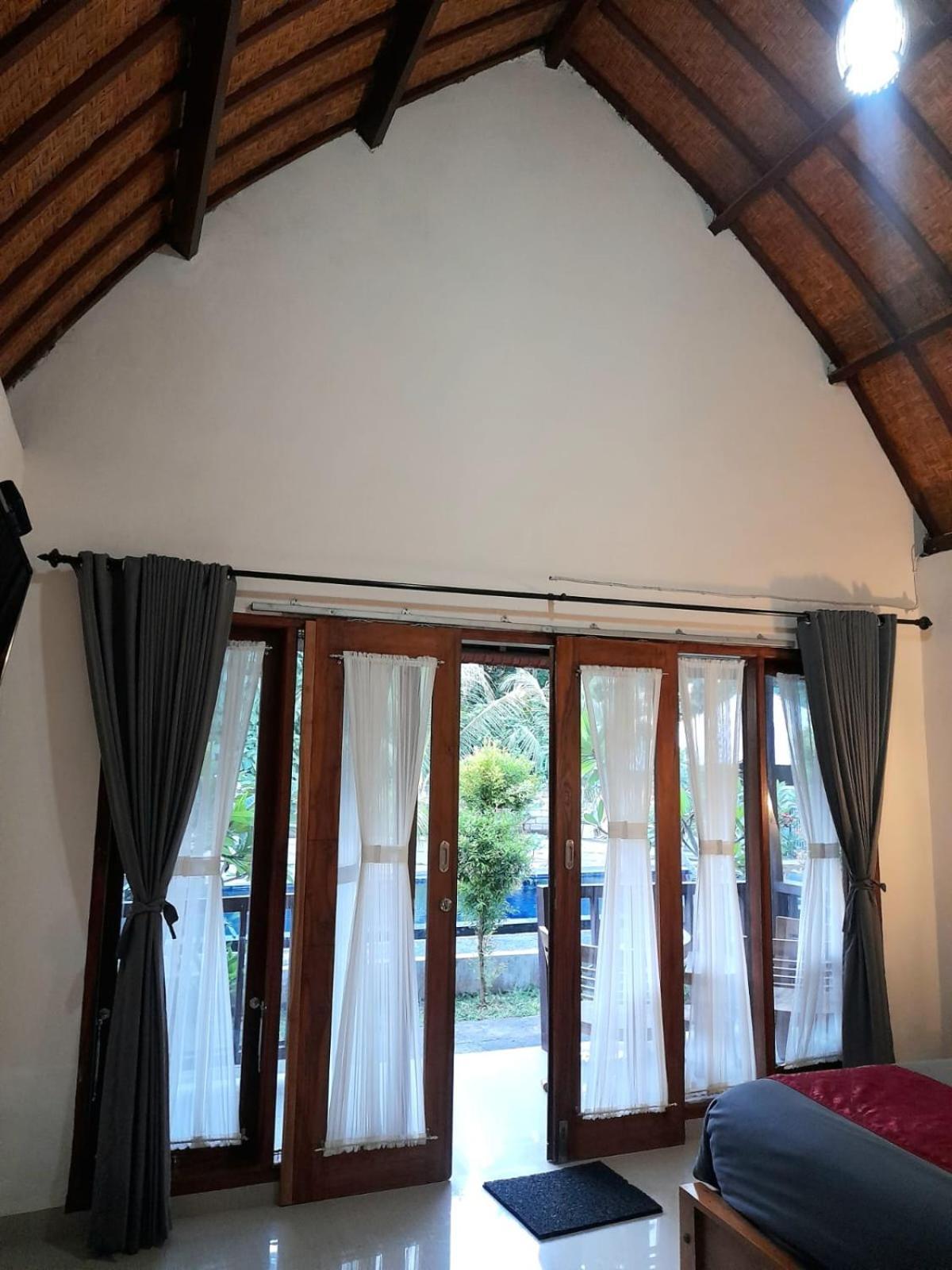 Sindhu Mesari Bungalow Toyapakeh Habitación foto